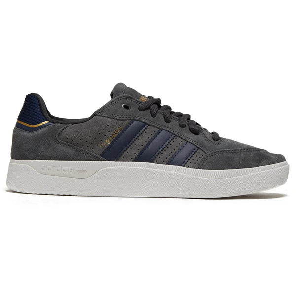 Adidas - Tyshawn Low (Carbon/Carbon/Grey)