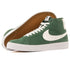 Nike SB - Zoom Blazer Mid (Fir/White-Fir-White)