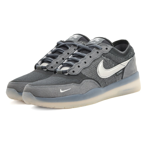 Nike SB - PS8 (Cool Grey/Metallic Silver)