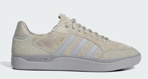 Adidas - Tyshawn Low (Silver Pebble/Grey Three/Gold Metallic)